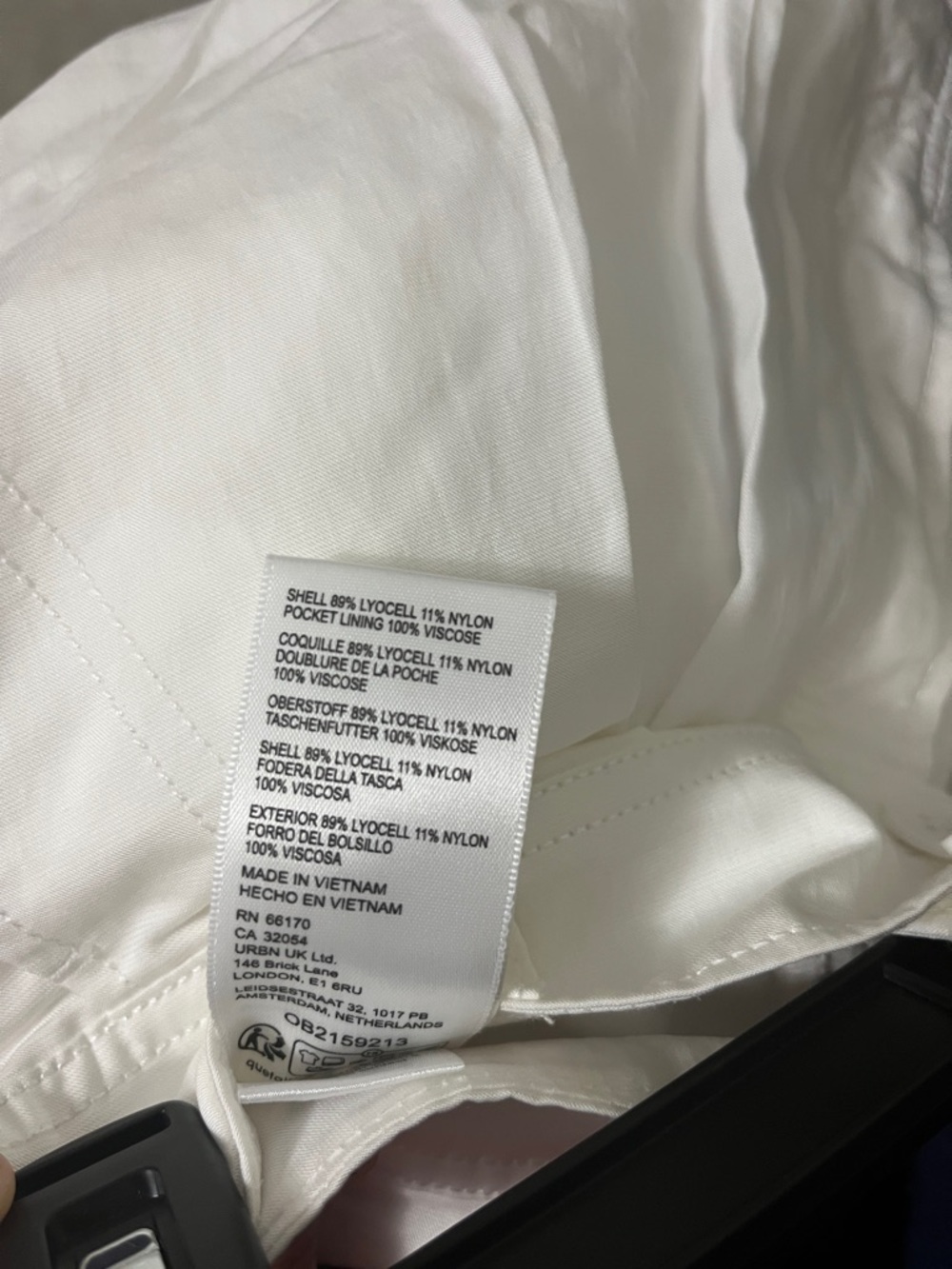 961. FREE PEOPLE Lyosel shorts in White NWOT - Picture 6 of 6